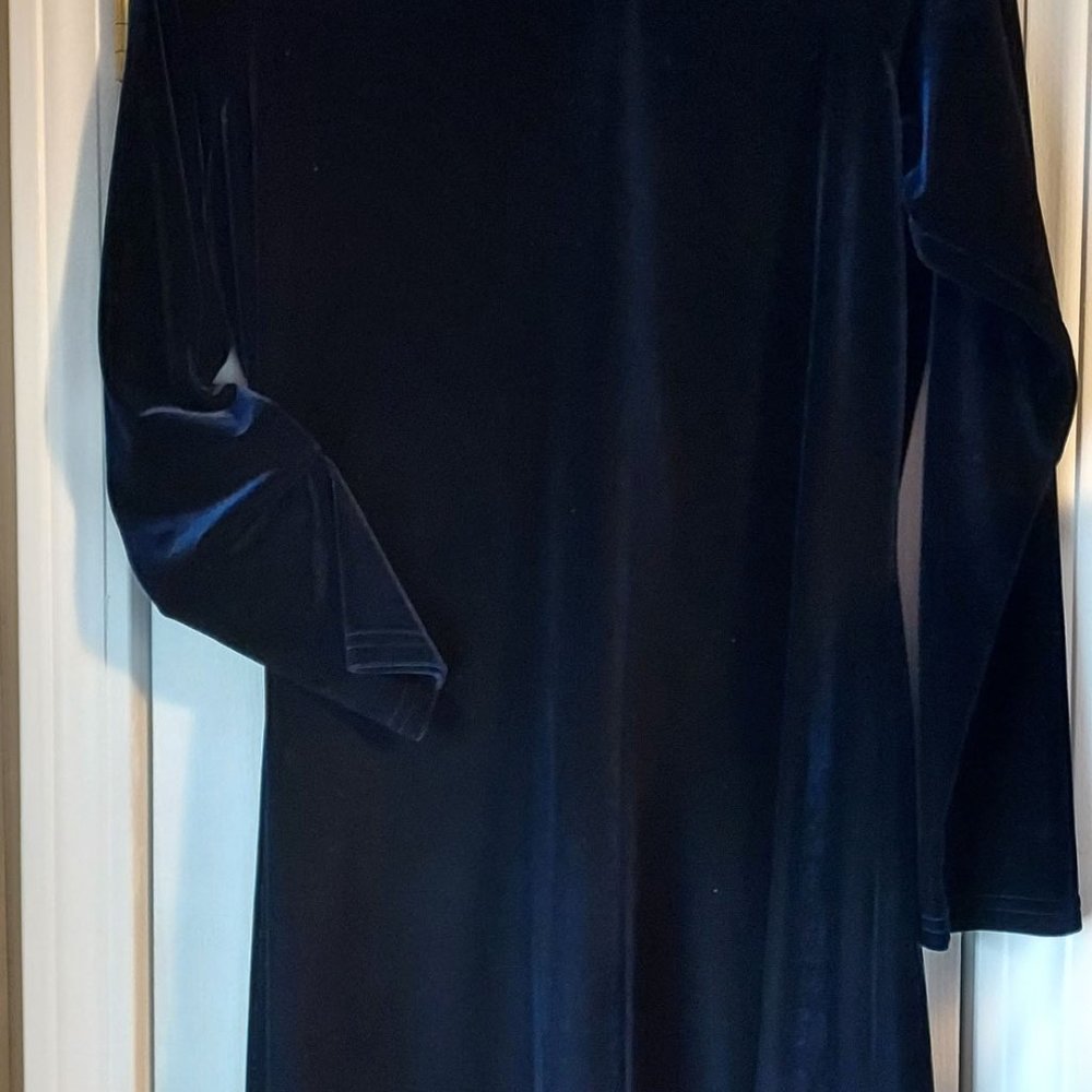 VELVET DRESS